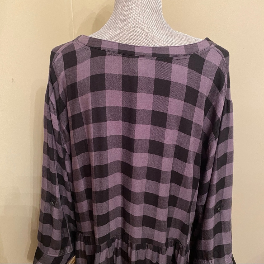 TORRID‎ - Picture 3 of 4